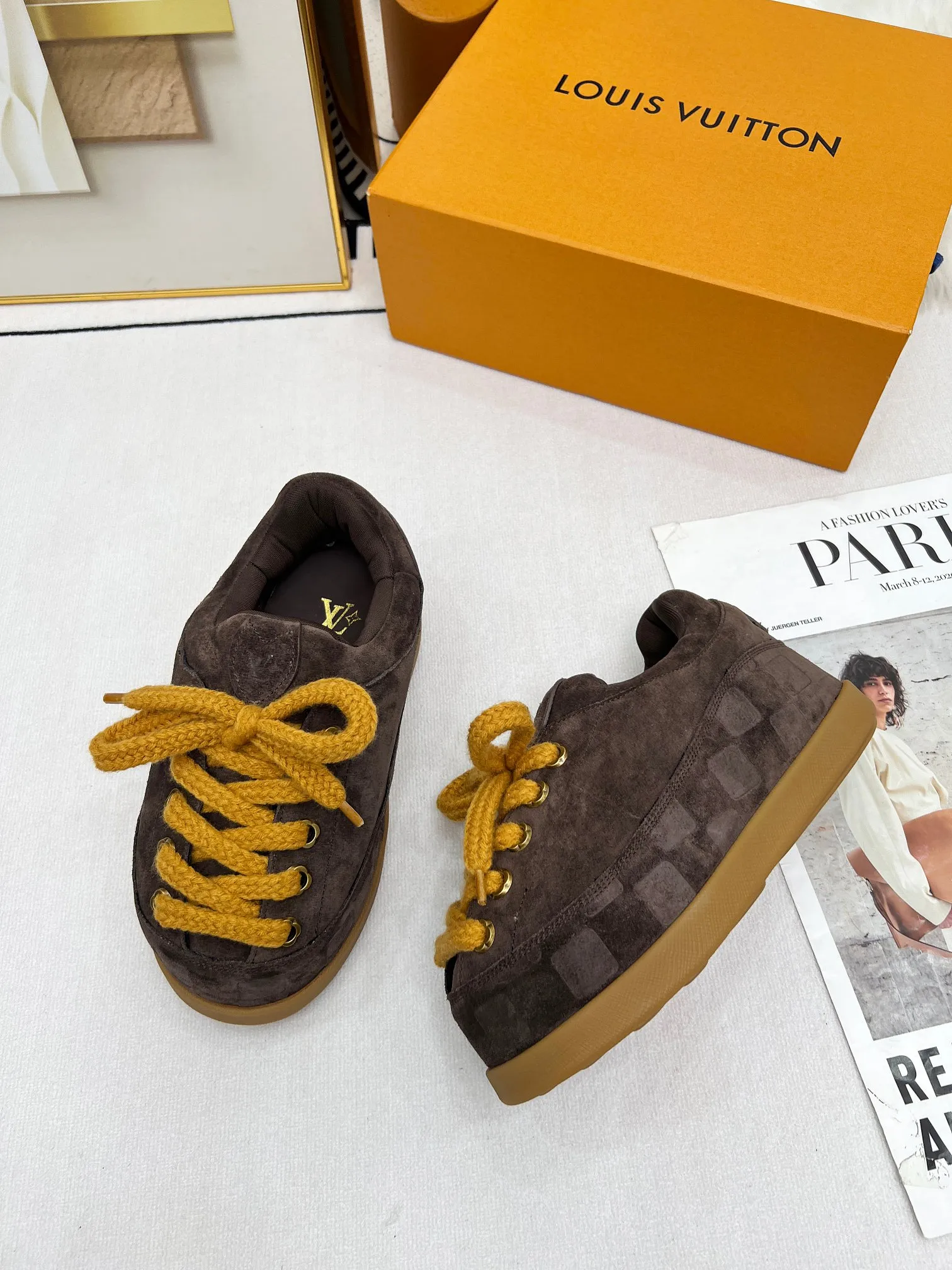 Factory direct sales p660🐘🐘Women's shoes, women's clothing louis vuitton (Louis Vuitton/lv)🔍Autumn and winter~Ugly little chubby, new shoe type YETI🔥🔥🔥🔥 Super street style bread shoes are here! ! ! Chubby is so cute~💞 What a great tool for showing off slim legs! The inner height is increased by 5 cm, the legs are longer and thinner, and the beef tendon bottom is super comfortable, suitable for couples 💞💞💞💞 Fabric: imported high mercerized ox velvet embossed craftsmanship Number of yards: 35-45 yards (46🉑custom-made, non-returnable)